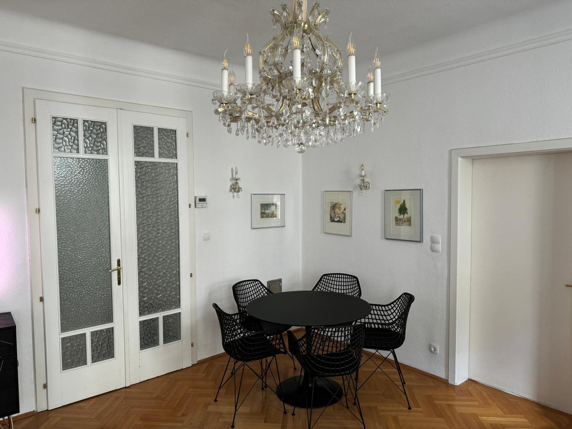 Atelier Lomani Apartmán *